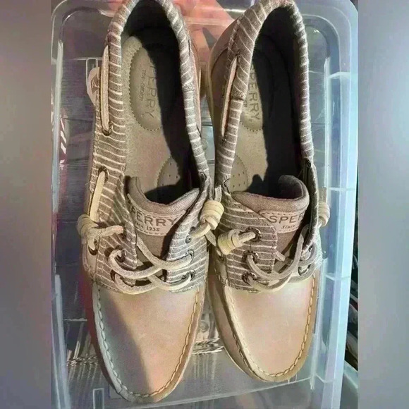 NWOB SPERRY top sider gray boat shoes women Sz 8.5